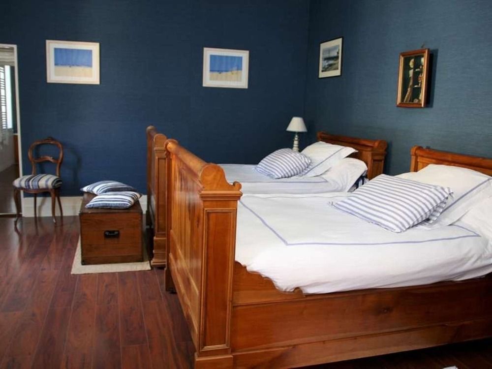 Bed and Breakfast Chateau De Puyrigaud Léoville Zewnętrze zdjęcie